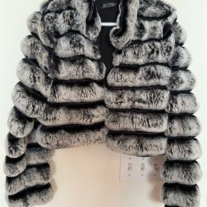 Chic Faux Fur Teddy Jacket - Black and Gray